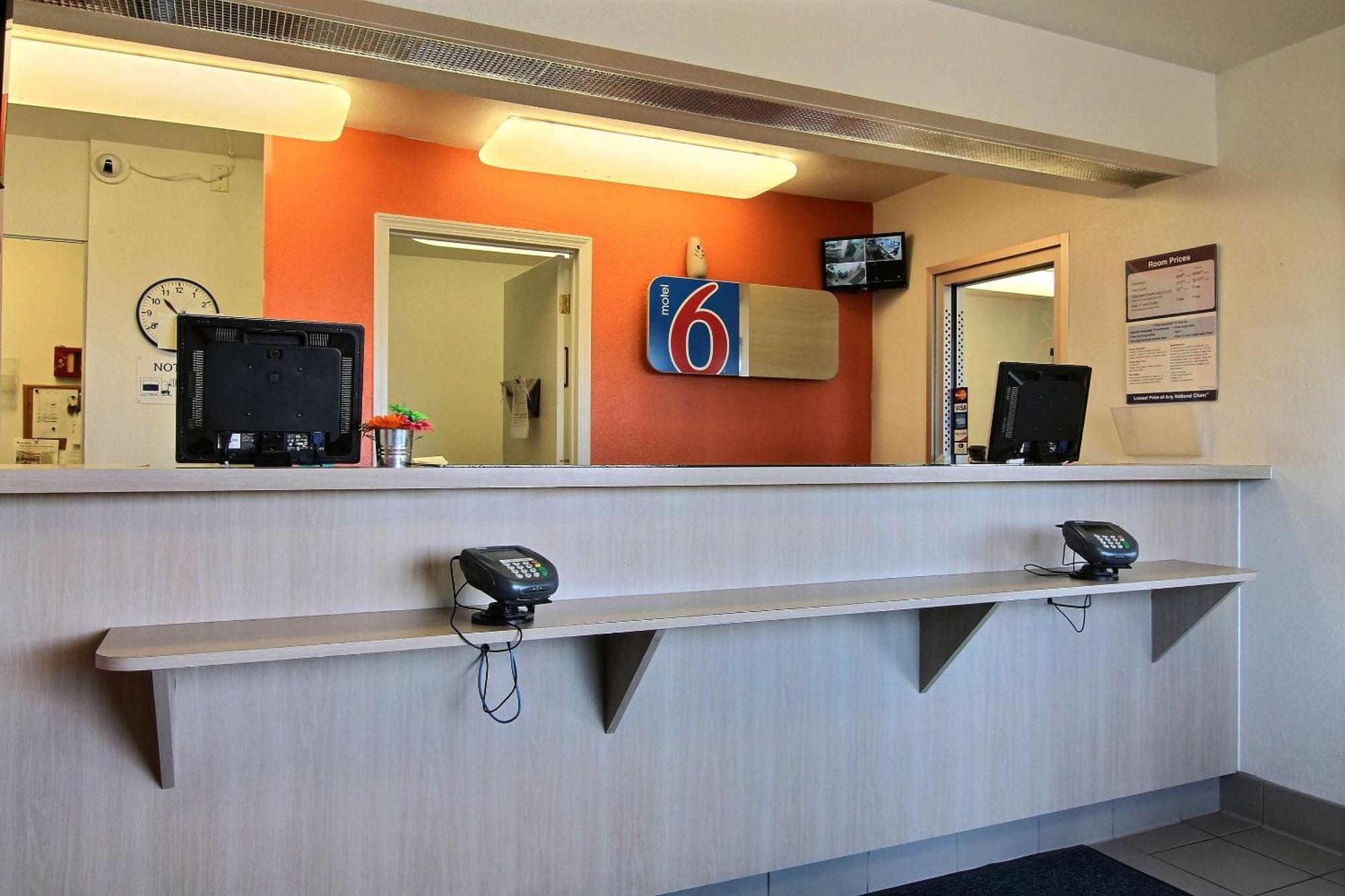 Motel 6-Bismarck, Nd Zewnętrze zdjęcie